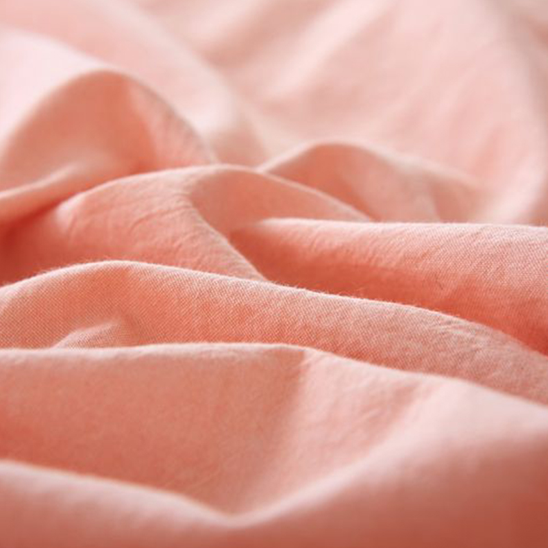 Polyester mikrofiberstof: Din ultimative guide til egenskaber, anvendelser og pleje